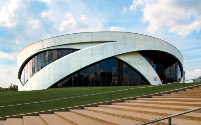 National Veterans Memorial and Museum