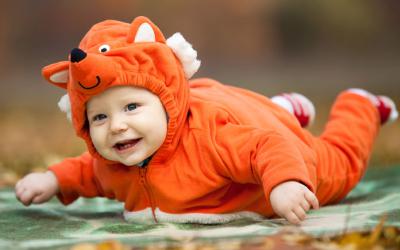 Child in fox costume